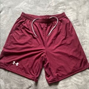 Under Armour Maroon Athletic Shorts Breathable Performance - Men’s Small